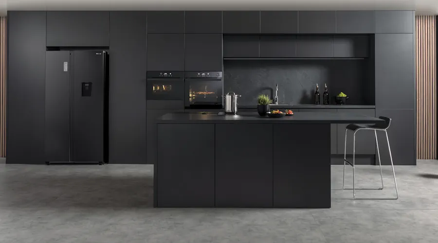 Hisense_oven_mwo_SBS_ambiental-900x500.webp Hisense_oven_mwo_SBS_ambiental-900x500.webp