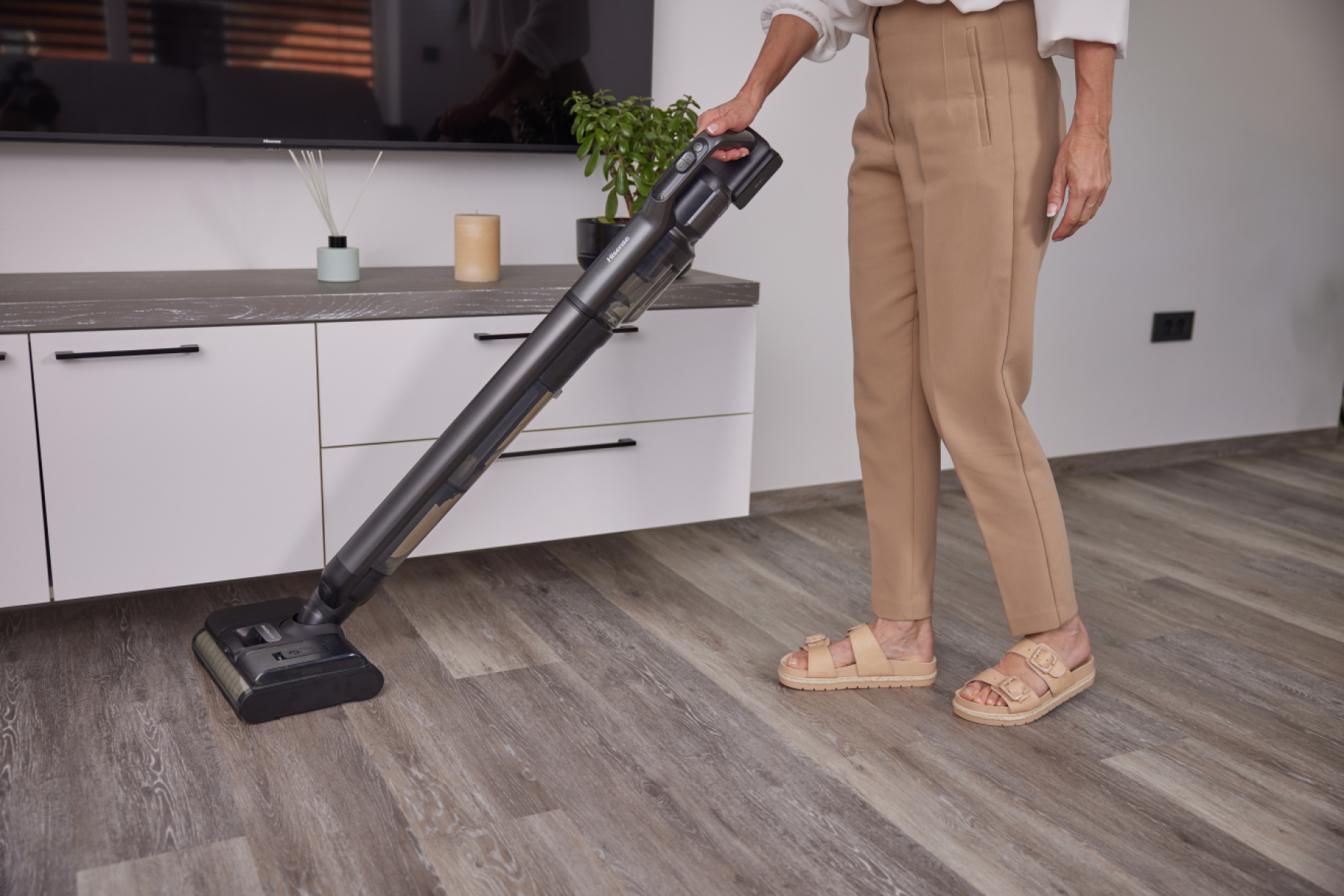FLOOR CLEANER HFC743169BKA 35 FLOOR CLEANER HFC743169BKA 35
