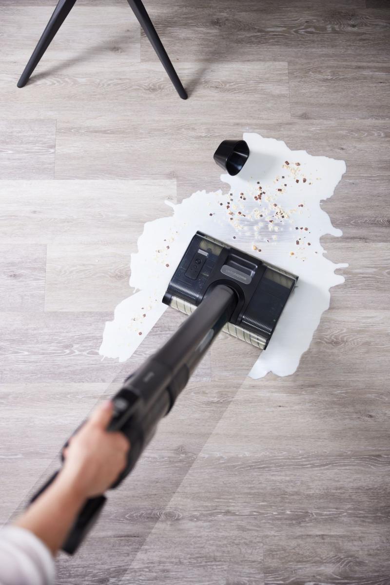 FLOOR CLEANER HFC743169BKA 33 FLOOR CLEANER HFC743169BKA 33