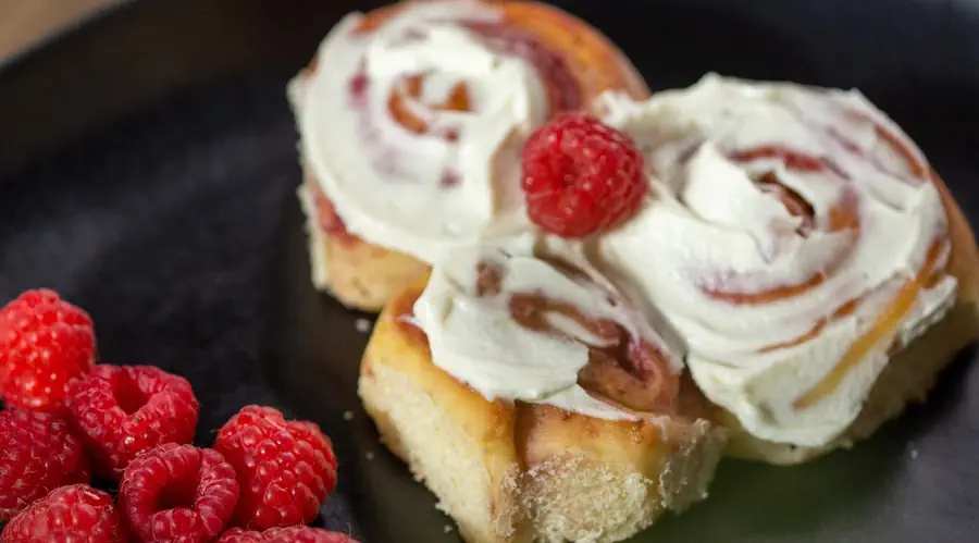 valentines_day_dessert_by_hisense_ig-uk-900x500.webp valentines_day_dessert_by_hisense_ig-uk-900x500.webp